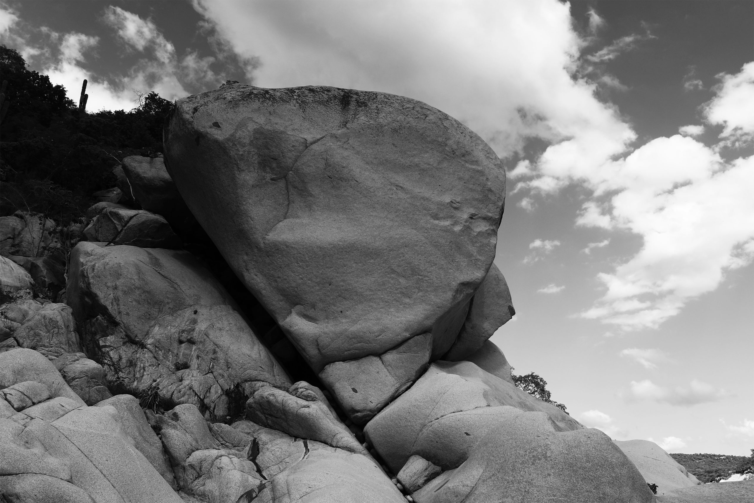 SANTIAGO SHAPES 1 SANTIAGO SKY